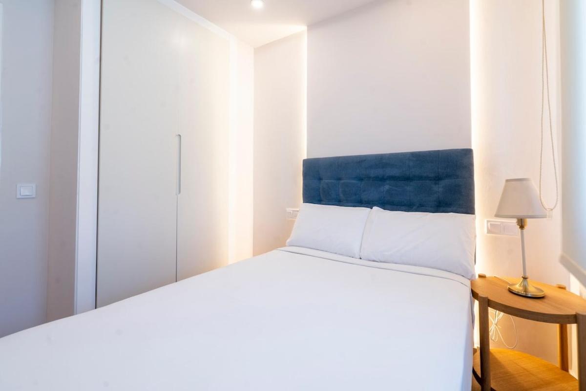 G232 Brand New Design Feria Apartment *