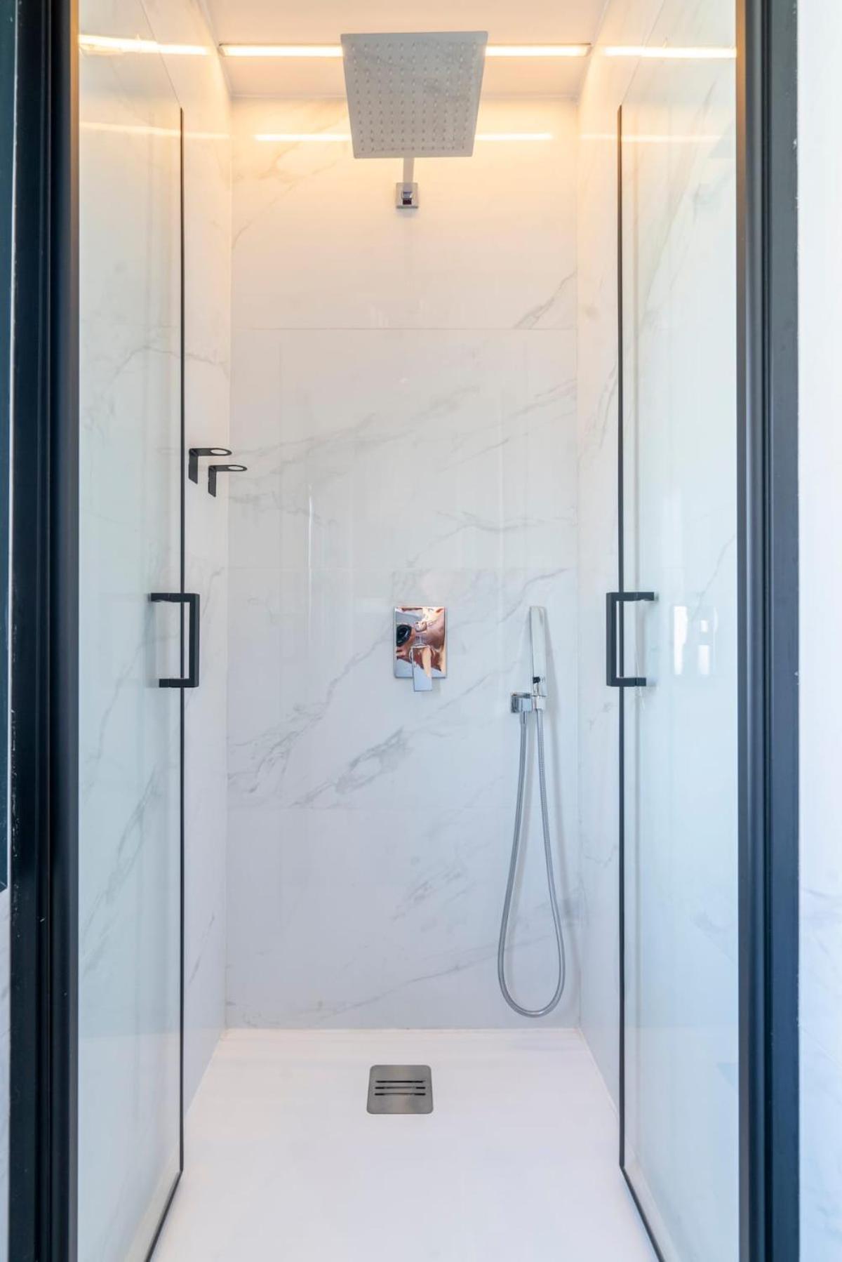 Apartment G232 Brand New Design Feria *