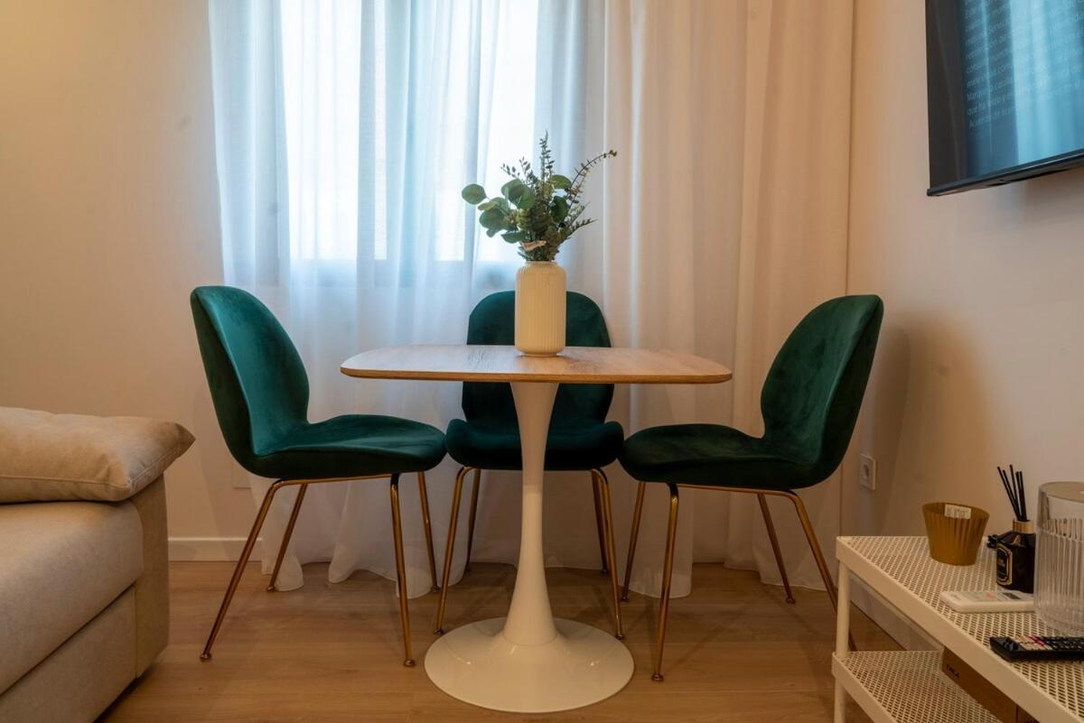 Apartment G232 Brand New Design Feria *